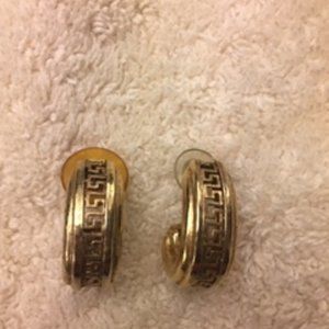Gold filled Curved Hoop Earrings
